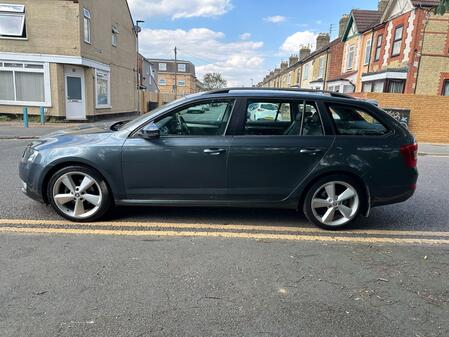 SKODA OCTAVIA 2.0 TDI Elegance